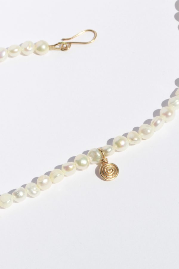 collier spirale perles